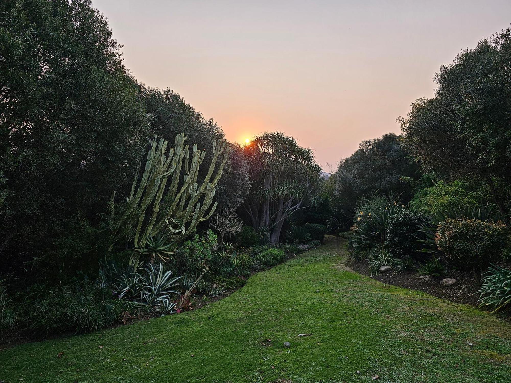 Die Heerenhuys Guest Suites Stellenbosch Ngoại thất bức ảnh