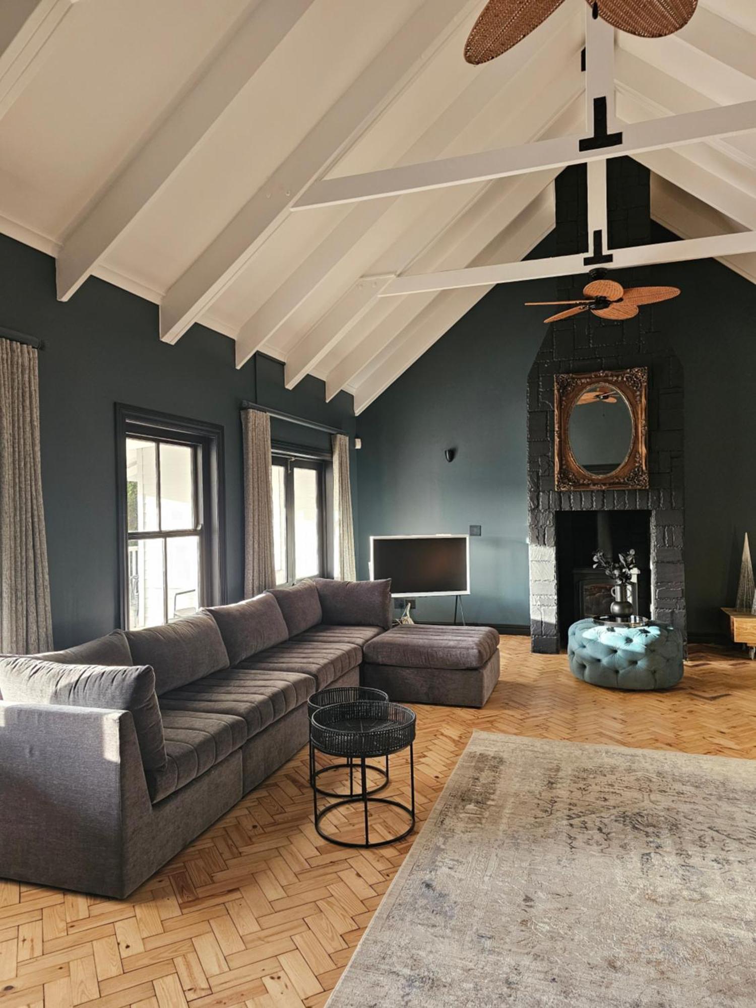 Die Heerenhuys Guest Suites Stellenbosch Ngoại thất bức ảnh