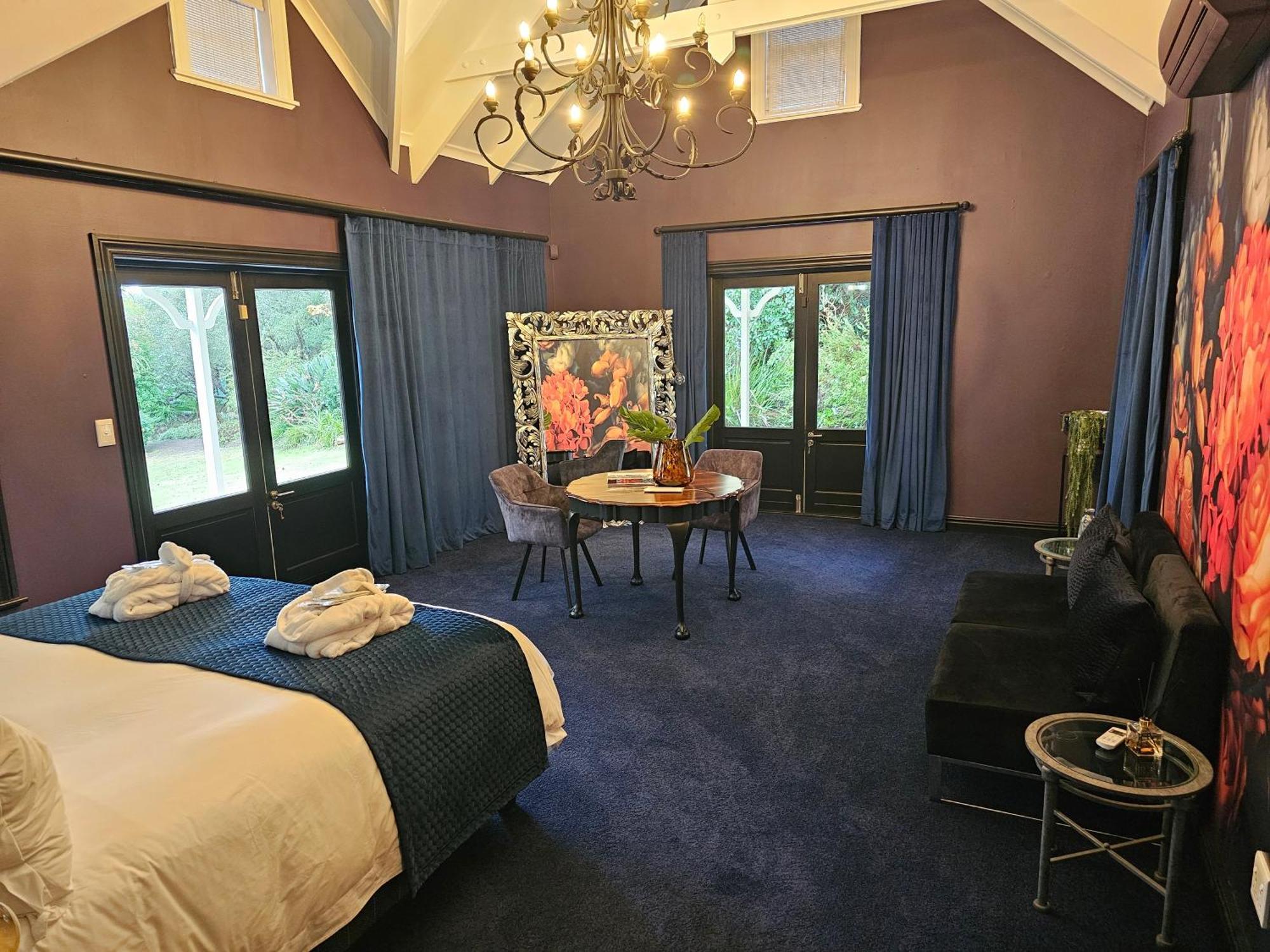 Die Heerenhuys Guest Suites Stellenbosch Ngoại thất bức ảnh