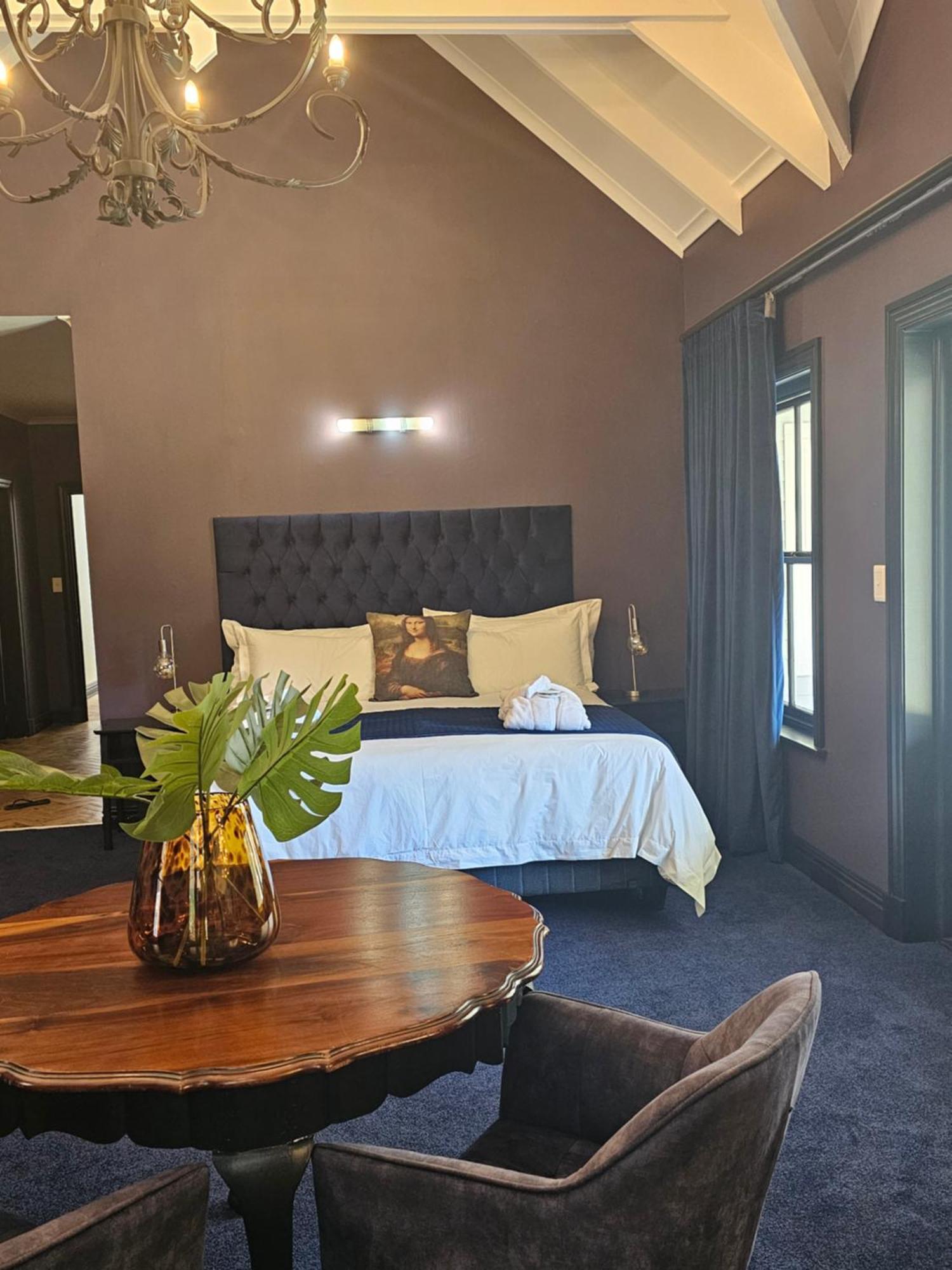 Die Heerenhuys Guest Suites Stellenbosch Ngoại thất bức ảnh