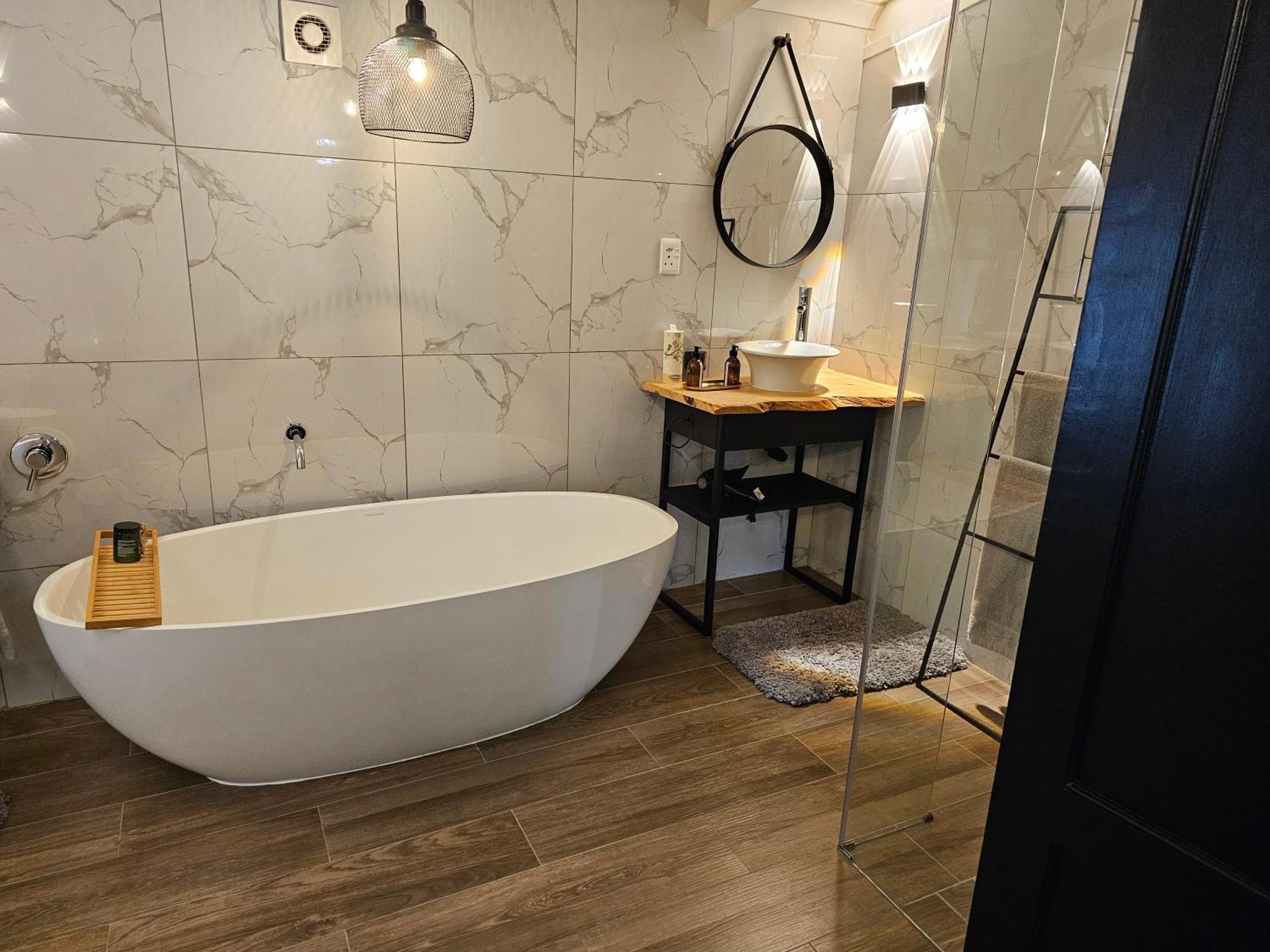 Die Heerenhuys Guest Suites Stellenbosch Ngoại thất bức ảnh